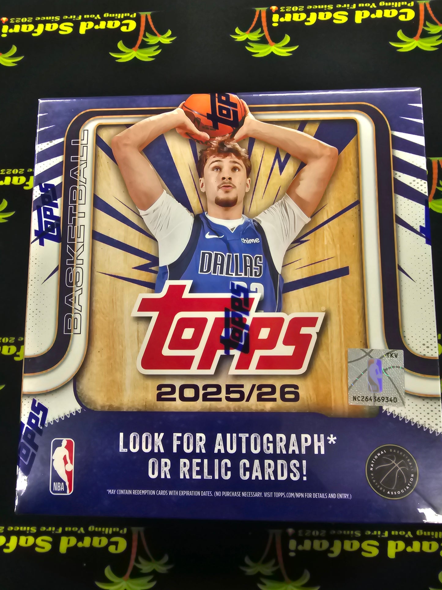 Topps 25 26 Basketball Mega Box