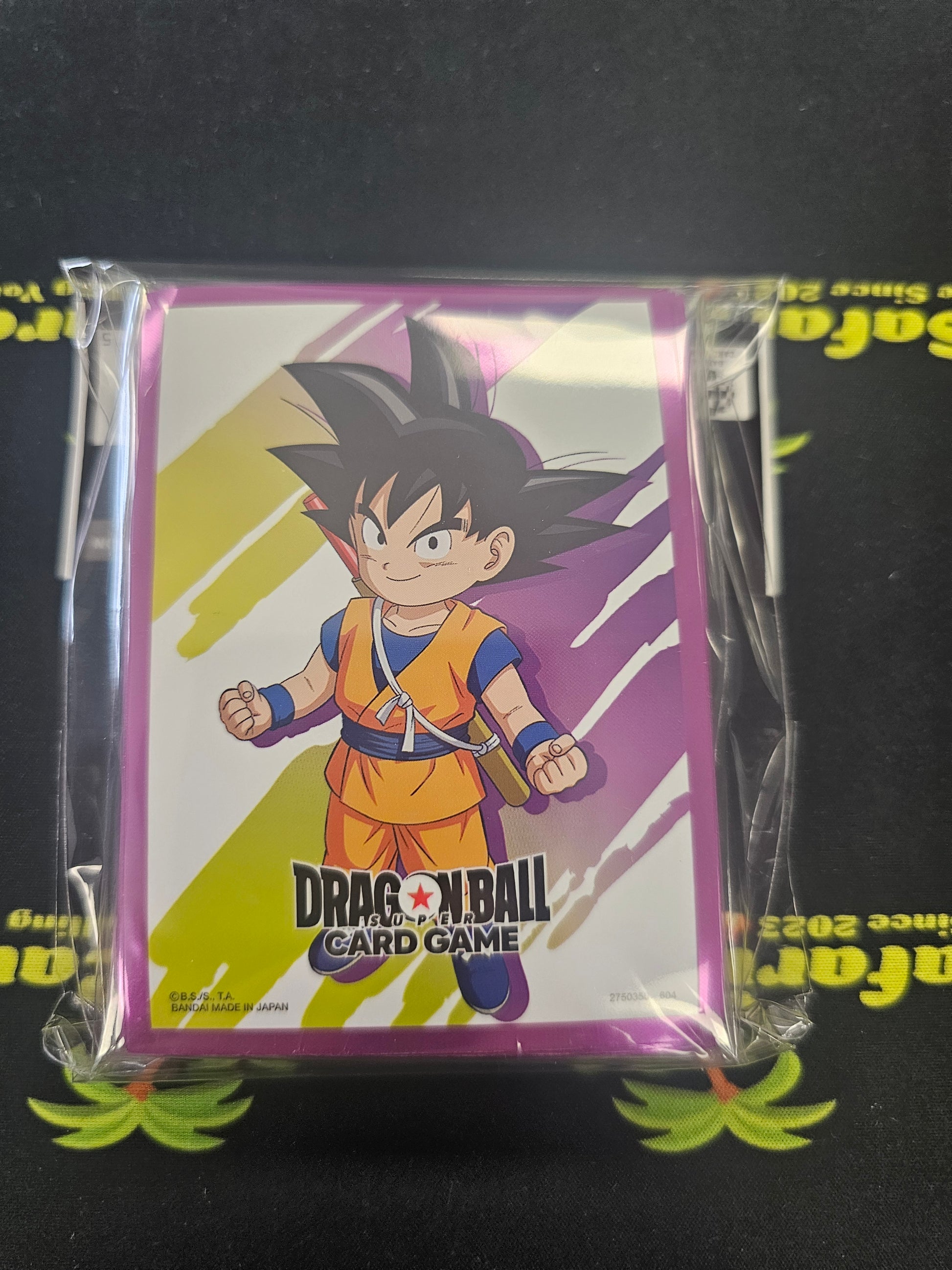 Dragon Ball Card Sleeves Kid Goku 64 ct Card Safari Dragon Ball Card Sleeves Kid Goku 64 ct Card Safari