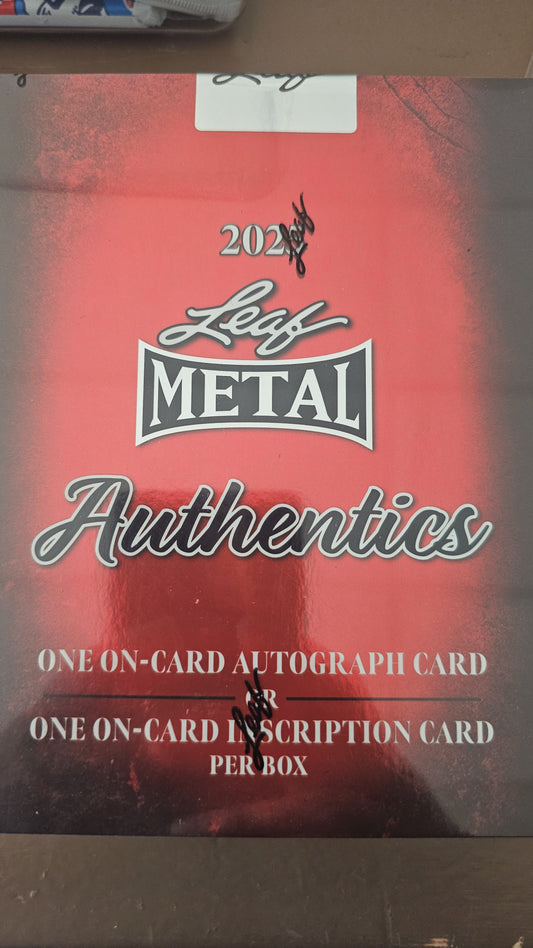Leaf 2025 Authentics Box 1 Autograph card per Box ent